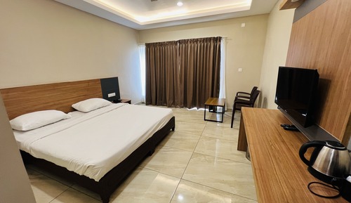 Valley room