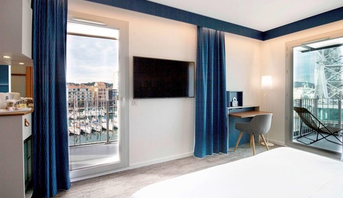 Privilege, Room, 1 Double Bed, Terrace, Sea View