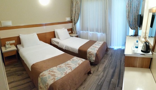 Standard Twin Room, Multiple Beds
