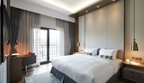 [Pool Ticket] Premier Suite