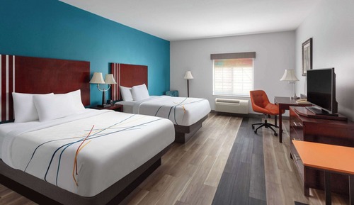 Room, 2 Queen Beds, Non Smoking