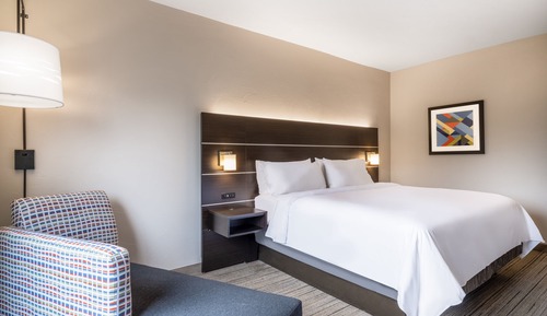 Standard Room, 1 King Bed