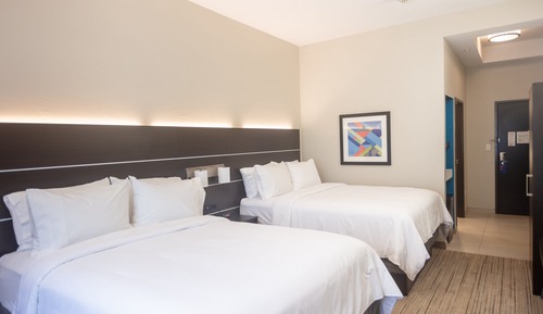 Standard Room, 2 Queen Beds