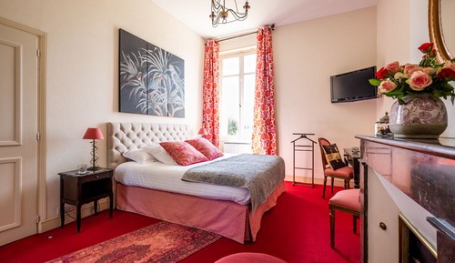 Room (Vinalia)