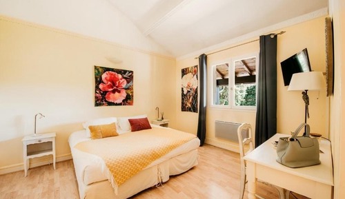 Room (Ceres)