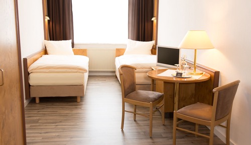 Twin Room (Free Bottle of Water)