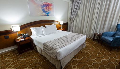 Deluxe Suite - King bed