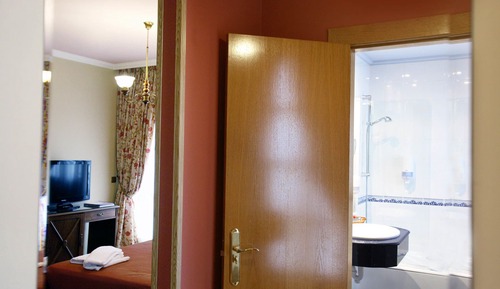 Double Room Single Use