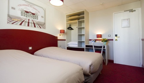 Standard Room, 2 Twin Beds