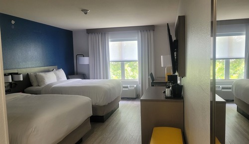 Room, 2 Queen Beds, Accessible, Non Smoking