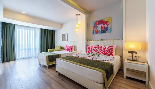 Triple Sea View Room