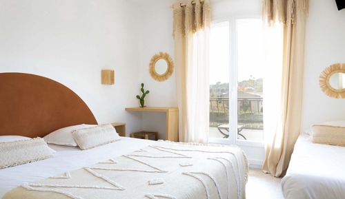 Superior Triple Room, Balcony