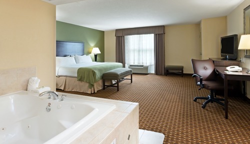 Suite, 1 Bedroom, Jetted Tub