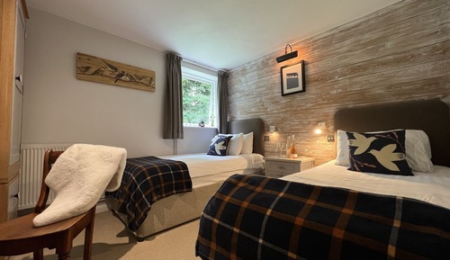 Twin Room, Accessible, Ensuite (Stable Block)