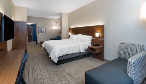 Suite, 1 King Bed