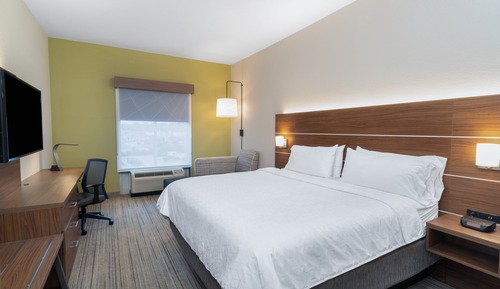 Standard Room, 1 King Bed