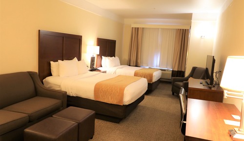 Suite, 2 Queen Beds, Accessible, Non Smoking