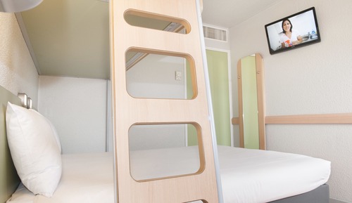 Triple Room, Multiple Beds