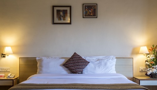 Executive Room, 1 Double or 2 Twin Beds