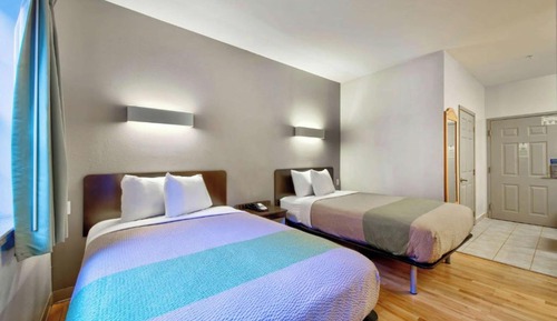 Standard Room, 2 Double Beds, Non Smoking, Kitchenette