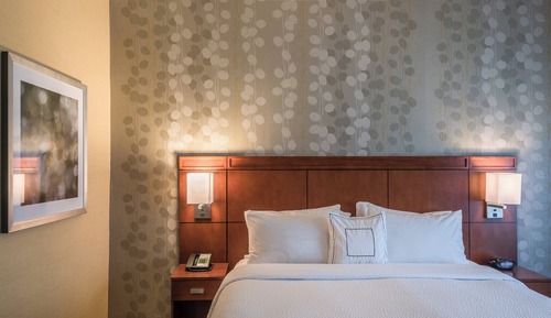 Suite, 1 Bedroom, Non Smoking (Mobility/Hearing Accessible, Tub)