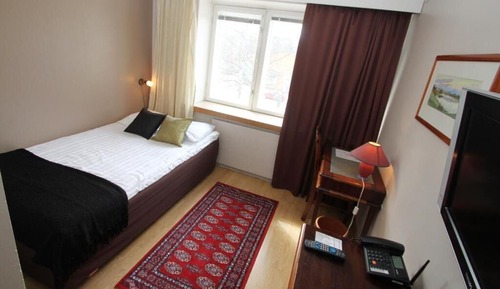Basic Single Room