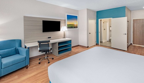 Room, 1 King Bed, Accessible, Non Smoking