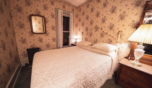 Quadruple Room, Ensuite (Deluxe 2 Bed)