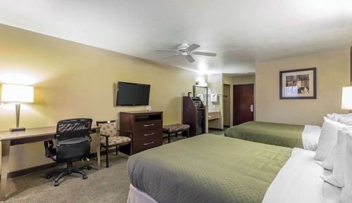 Room, 2 Queen Beds, Non Smoking