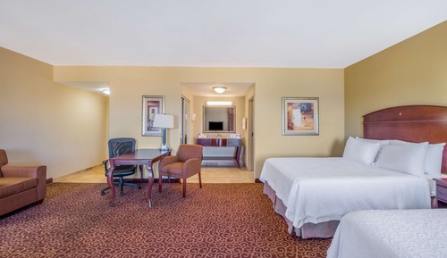 Studio, Two Queen Beds, Non-Smoking