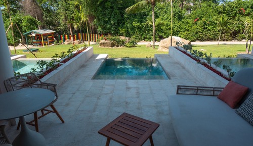 Superior Junior Suite Private Pool Beachside