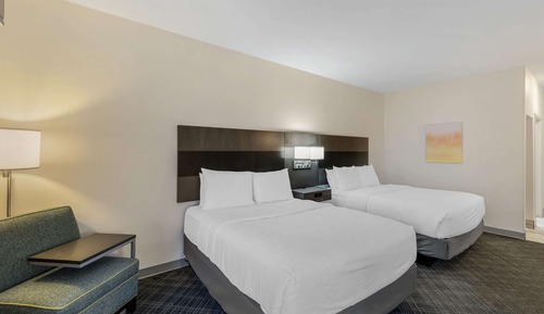 Room, 2 Queen Beds, Non Smoking (Upgrade)