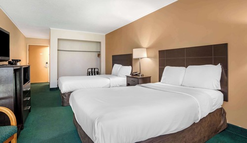 Standard Room, 2 Double Beds, Smoking