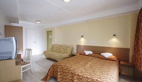 Family Room, Sauna
