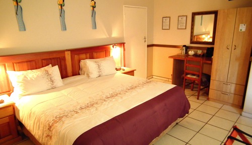 Standard Double Room, 1 King Bed, Non Smoking, Ocean View