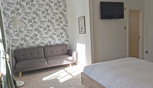 Deluxe Double Room, 1 King Bed, Non Smoking, Ensuite (House King Room 5-1st Floor)