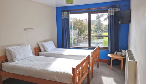 Basic Twin Room, 2 Twin Beds, Non Smoking, Ensuite (Wing Twin Room 17-Ground Floor)