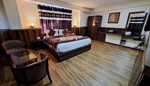 Superior Double Room, 1 Queen Bed, Mountain View