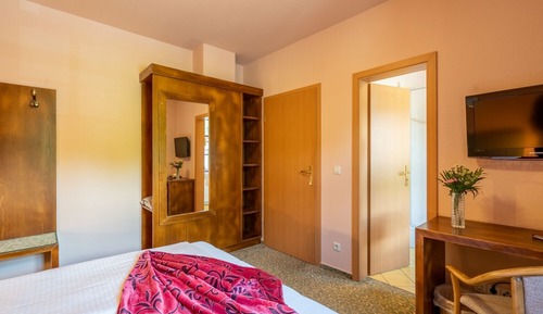 Double Room, Private Bathroom