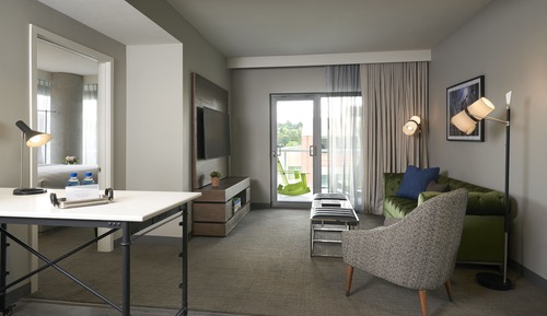 Archer's Den Mobility- and Hearing-Accessible Suite With Balcony and Roll-in Shower