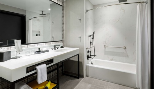 Room, 1 King Bed with Sofa bed, Accessible, Bathtub