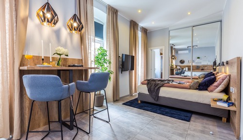 Deluxe Apartment