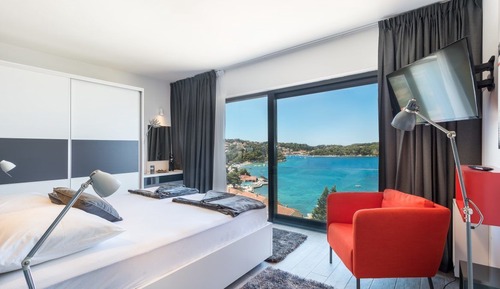 Deluxe Apartment, 2 Bedrooms, Balcony, Sea View