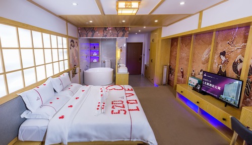 Club Double Room