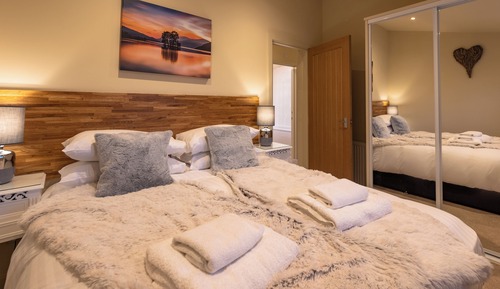Fionn Lodge, sleep 6, sauna, hot tub