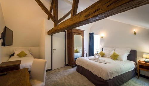 Superior Triple Room