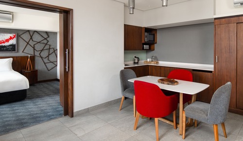 Suite, 2 Bedrooms, City View