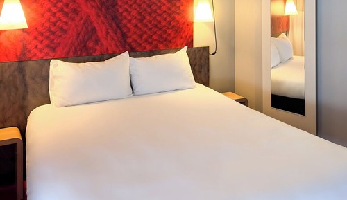 Room, Multiple Beds
