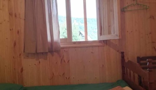 Standard Triple Room, Shared Bathroom