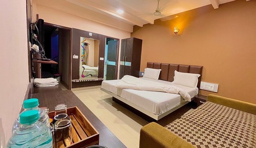 Deluxe Double Room, City View